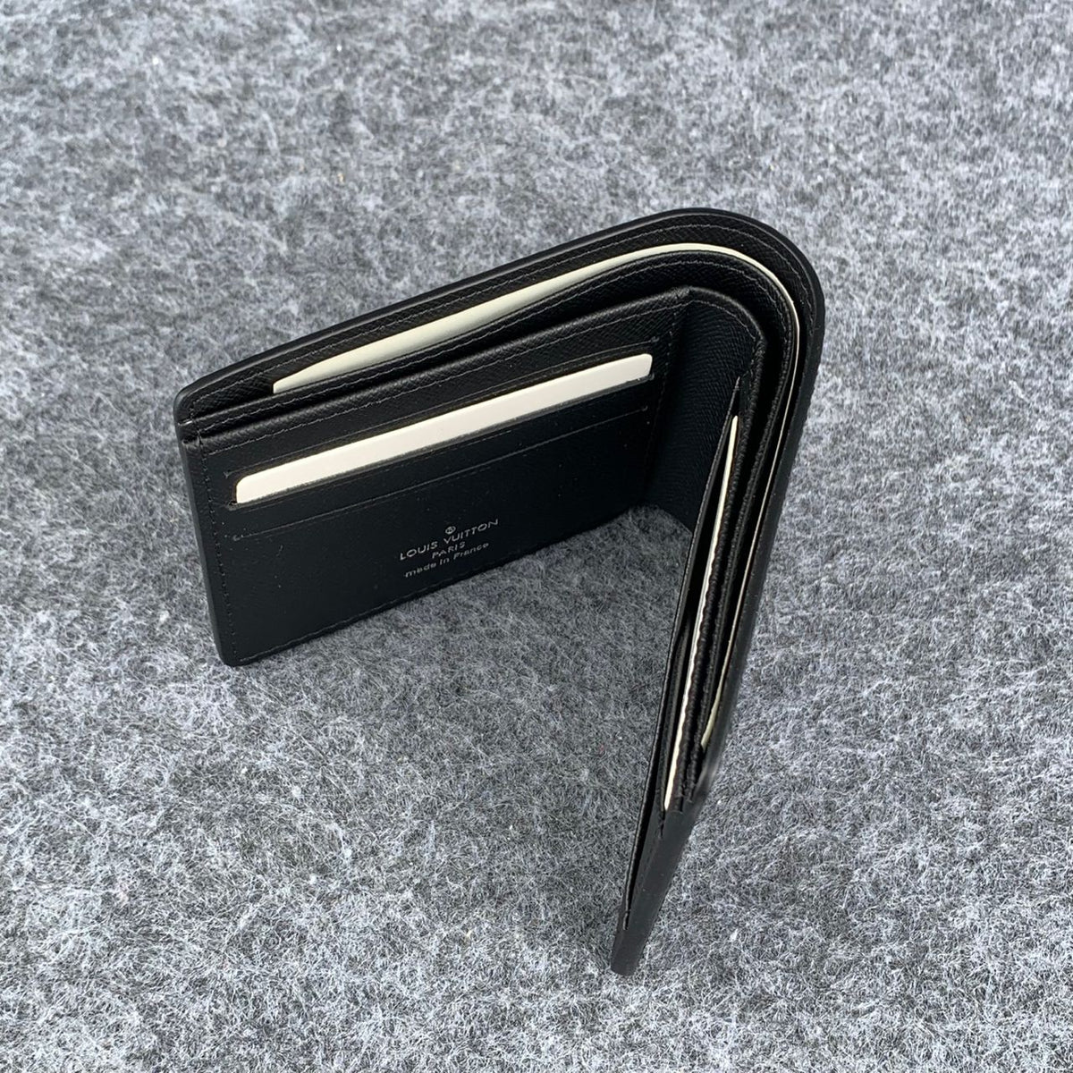 LV SLENDER WALLET 'ECLIPSE'