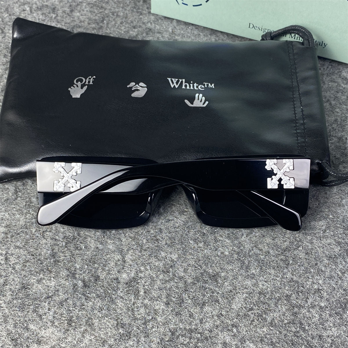 Off-White Arthur Sunglasses