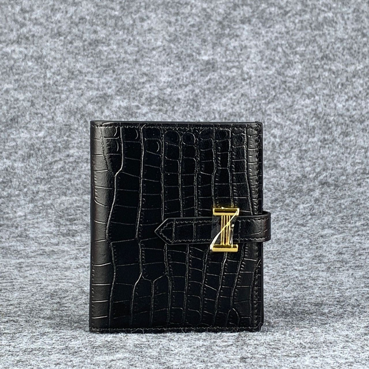 H Bearn Compact Wallet ‘Black Alligator’ (Gold Hardware)