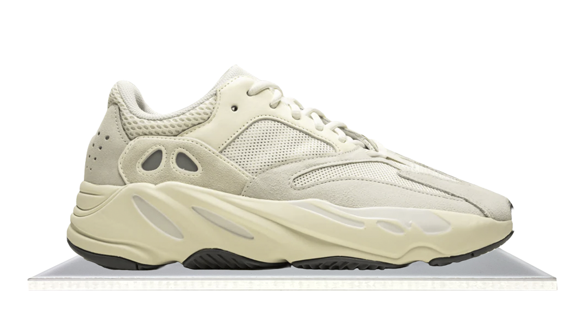 Yeezy 700 Analog